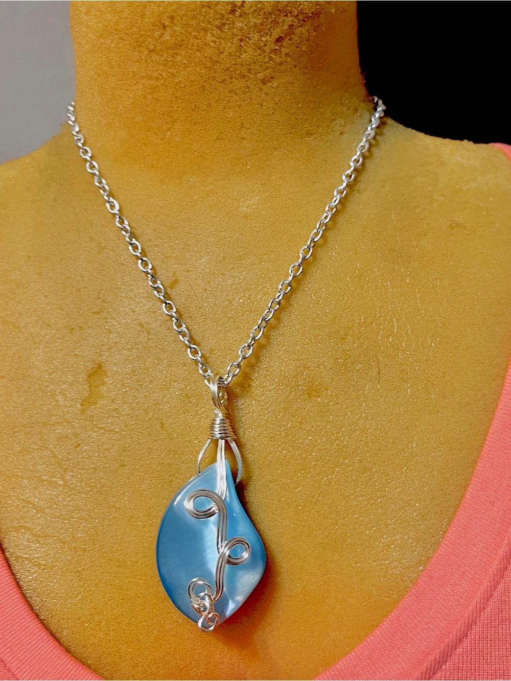 Blue Glass Leaf &Wire Art Pendant Necklace